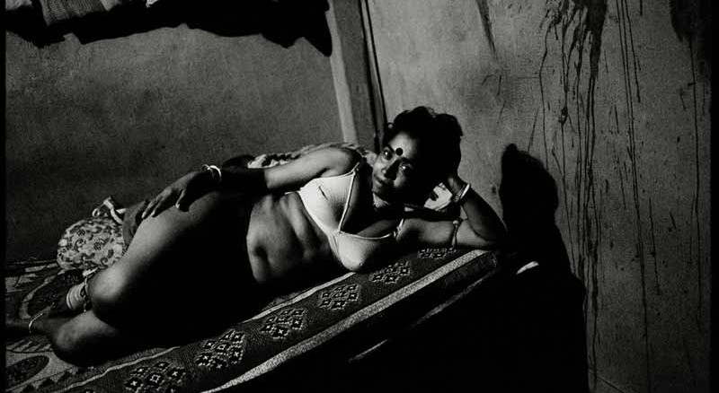 prostitute of sonagachi photos